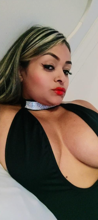 CACHONDA Y SENSUAL MUJER ARDIENTE PARA DISFRUTAR