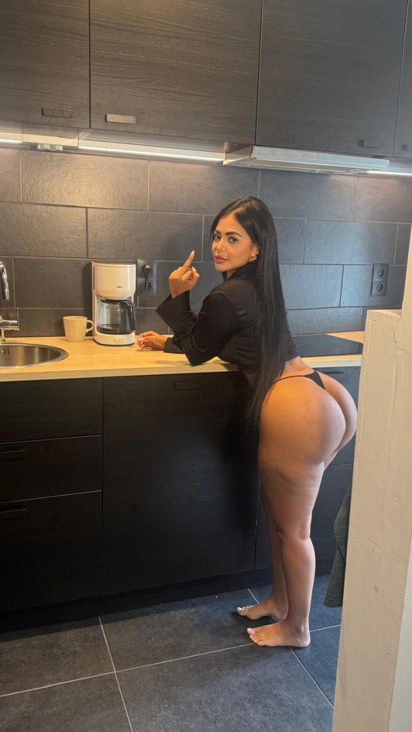 SHANTAL 685246956 LATINA EXPLOSIVA EN VALLADOLID