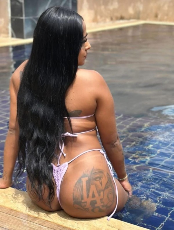 LUJURIOSA MORBOSA MUY CALIENTE IMPLICADA Y COMPLACIENTE VEN A DISFRUTAR