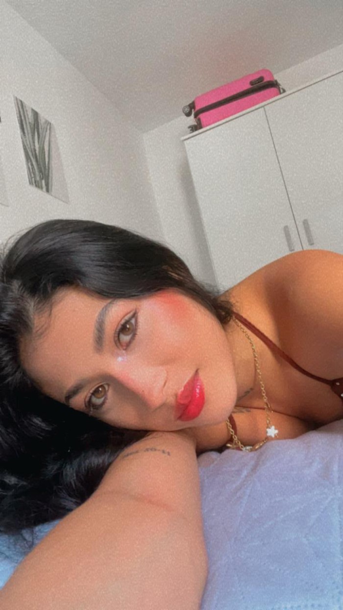 Me inicio 18 años dulce y cariñosa