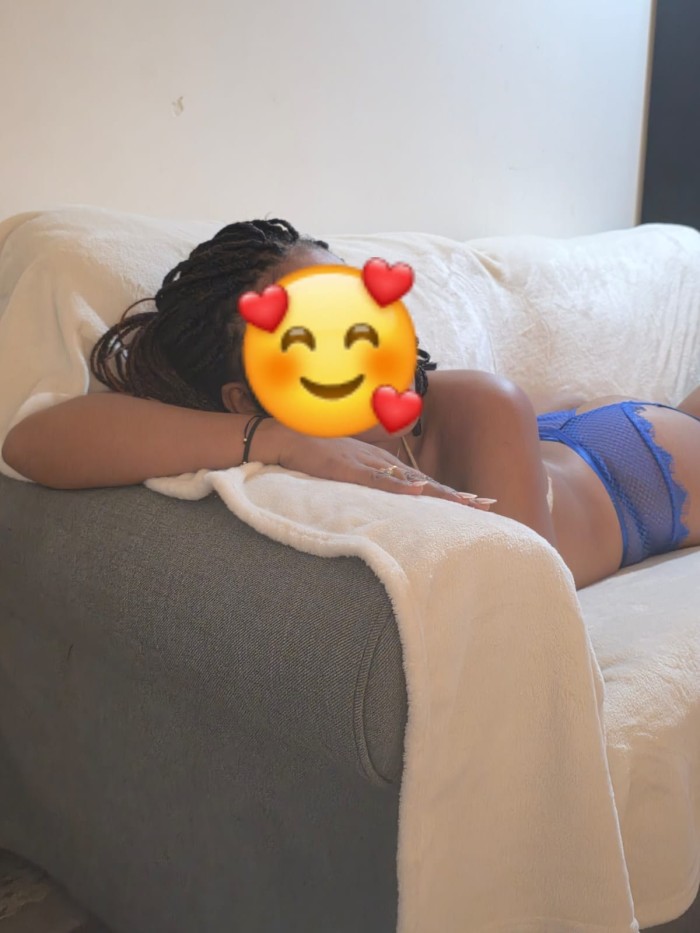 ARDIENTE SENSUAL APASIONADA DESEOSA DE SEXO