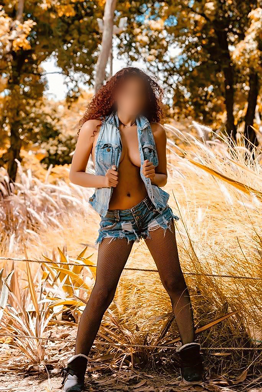 ALONDRA NOVEDAD UN SUEÑO HUMEDO HECHO REALIDAD