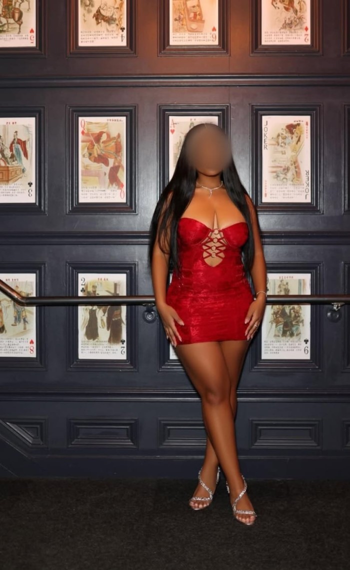 ATREVIDA EXQUISITA DE LUJO SENSUAL Y COMPLACIENTE