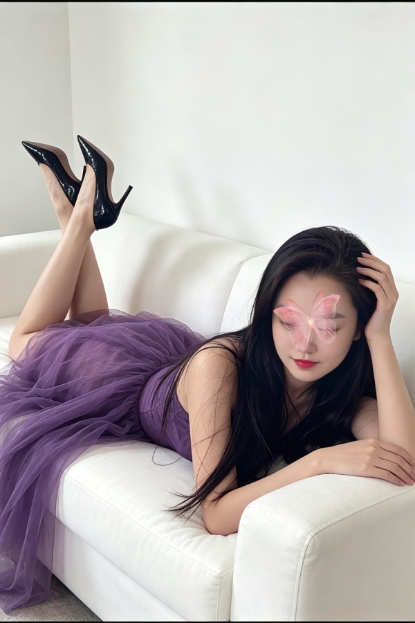Hermosa chica oriental