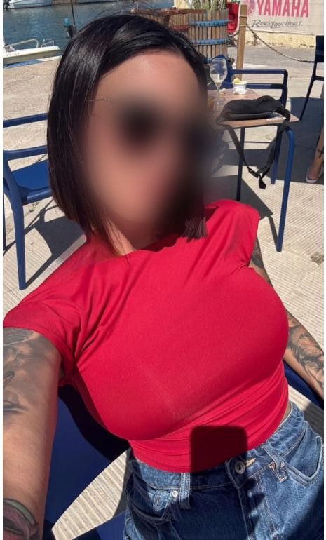 ESTHER  ESPAÑOLA 100 DE PECHO SUPER EXTROVERTIDA…
