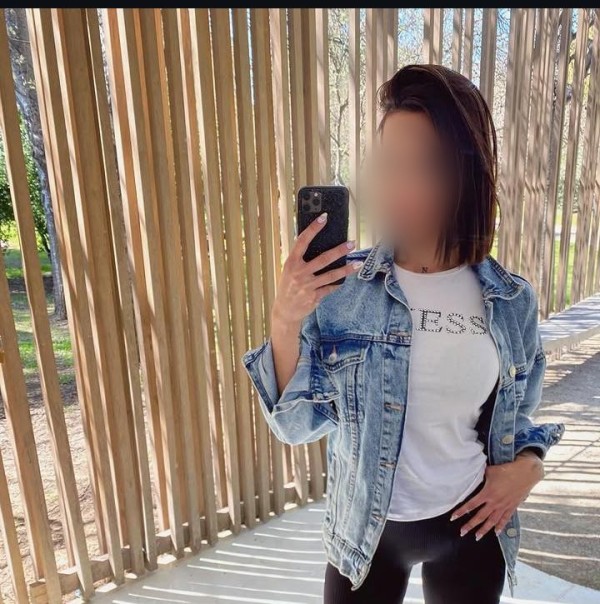 ESTHER ESPAÑOLA 100 DE PECHO SUPER EXTROVERTIDA…