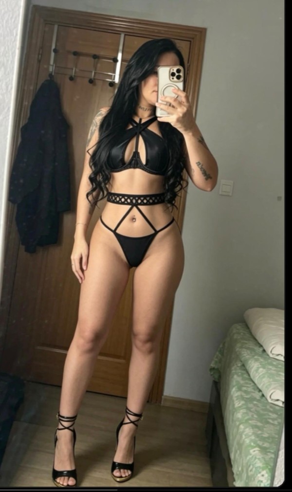 CHICA MORBOSA, BOMBONSITO, SIMPATICA