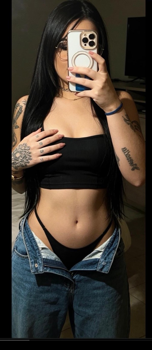 CHICA MORBOSA, BOMBONSITO, SIMPATICA
