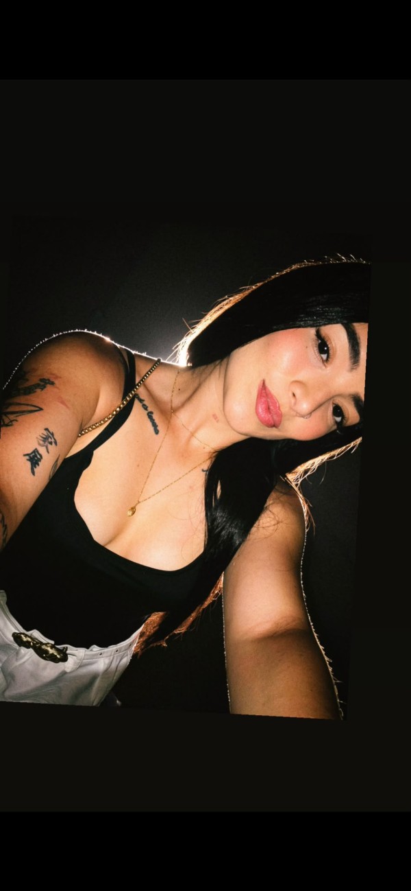 BELLA CHIQUILLA SEXY CACHONDA FIESTERA UNICA PARA TU PALADAR NOVEDAD