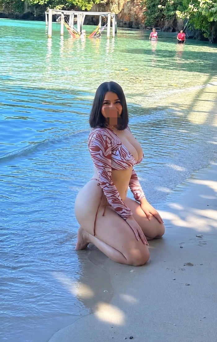 JOVENCITA LATINA IMPRESIONANTE 25 AÑOS NOVEDAD