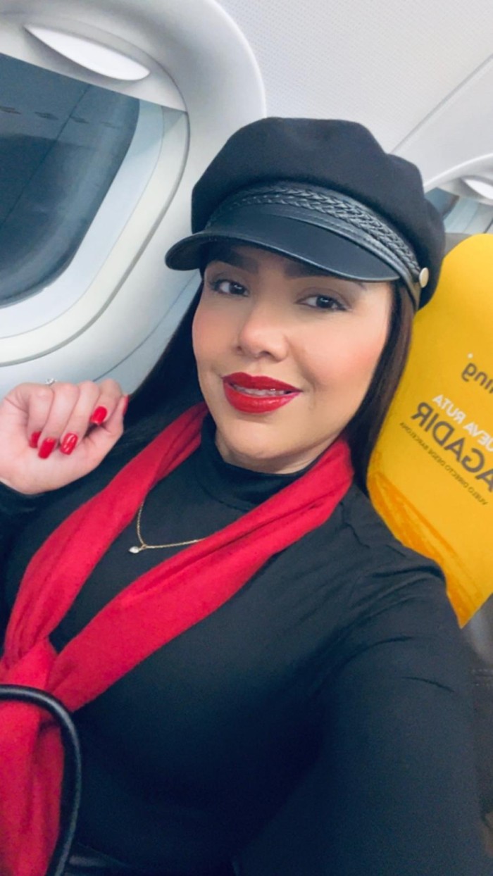 VALENTINA PRECIOSA COLOMBIANA FIESTERA NUEVA EN TORREMOLINOS