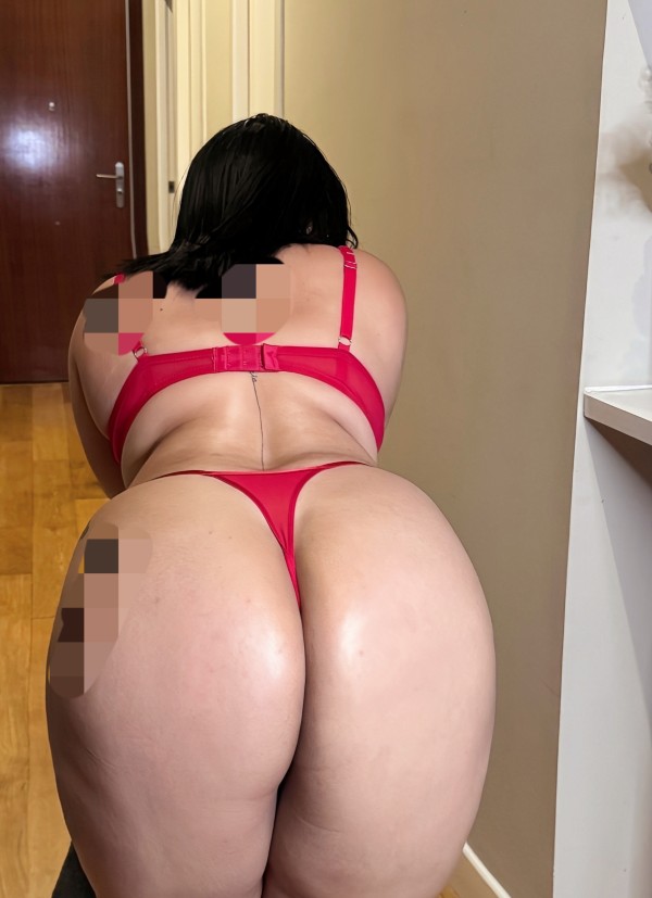 Colombiana Fiestera Juguetona