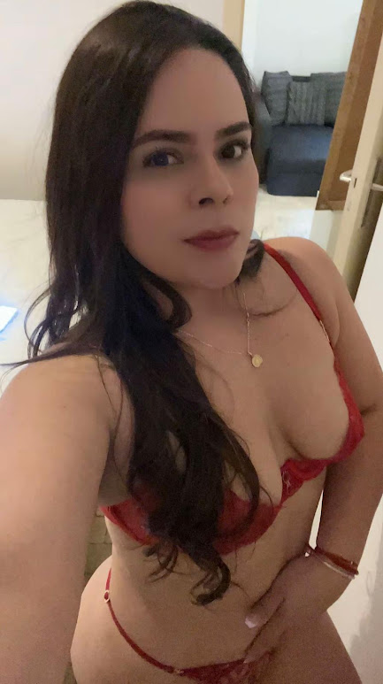 EXOTICA Y  CACHONDA EN. TORRASSA