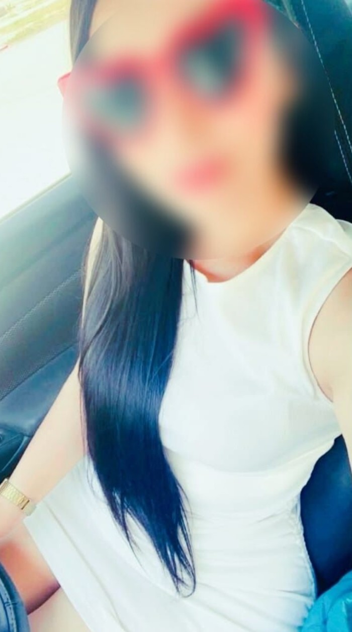 COLOMBIANA DE LUJO MORBOSA Y EXPLOSIVA