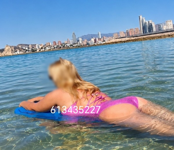 GUAPA ESPAÑOLA INDEPENDIENTE