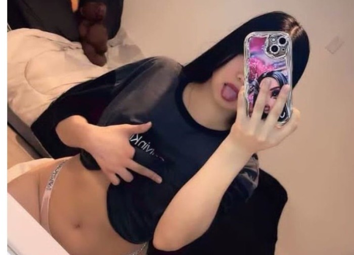 NOVEDAD FIESTERA REINA DEL SEXO MUY COMPLACIENTE