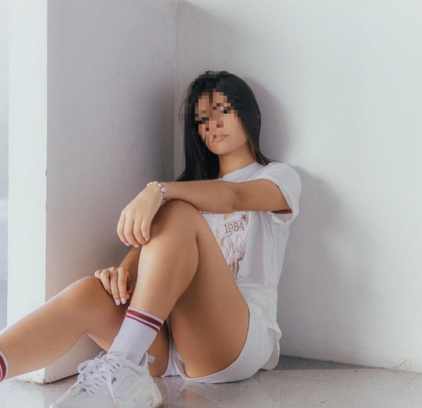 PRECIOSA TRAVIESA EROTICA SEDUCTORA MUY COMPLACIEN
