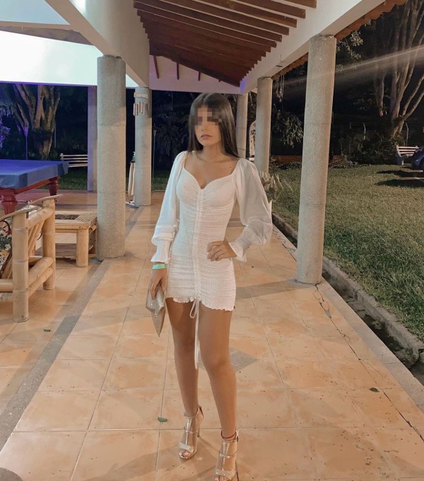 PRECIOSA TRAVIESA EROTICA SEDUCTORA MUY COMPLACIEN