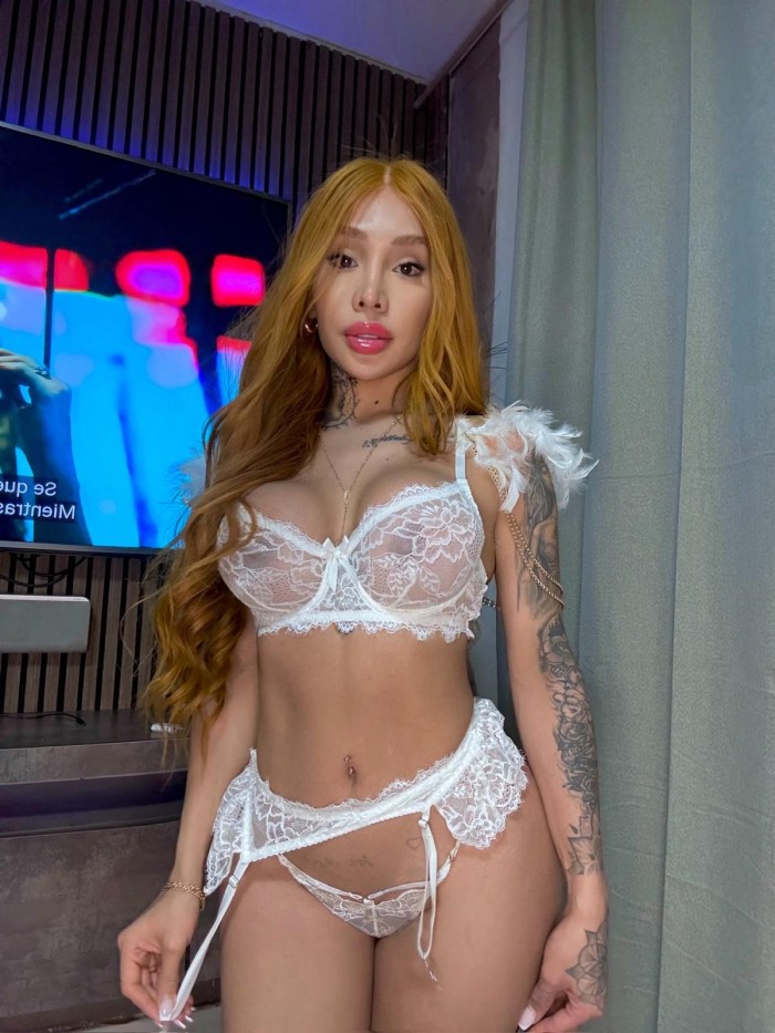 NOVEDAD CHICA TRANS ARDIENTE BOMBA DE SEXO