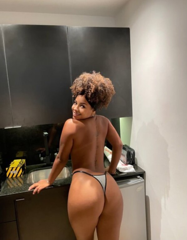 Despampanante sexy latina, nueva en la ciudad, ven
