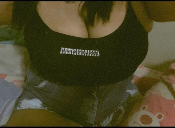 Valeria gordita culona y tetona. GUAPISIMA.