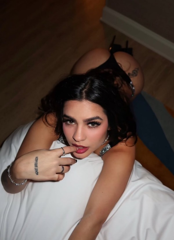 Hola mi amorcito soy Andrea nueva en españa