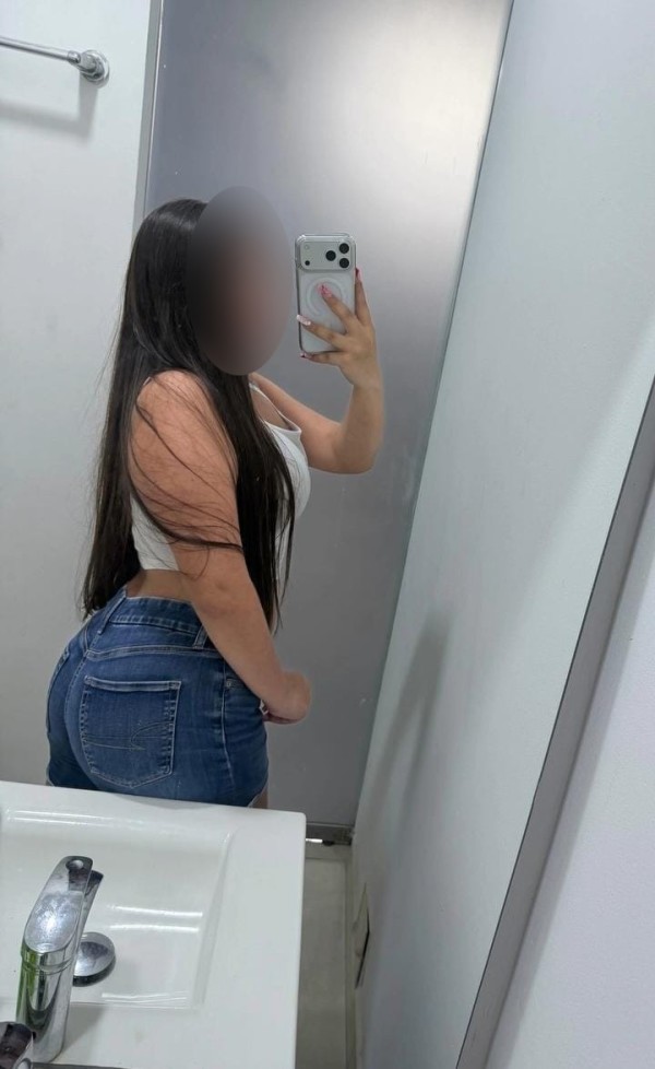 612406255 una bella y atenta Mujer de alto nivel