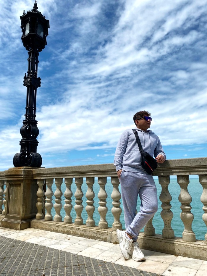 SOY DANIEL MASAJISTA POLLON XL CON SITIO PROPIO CON AIRE ACONDICIONADO