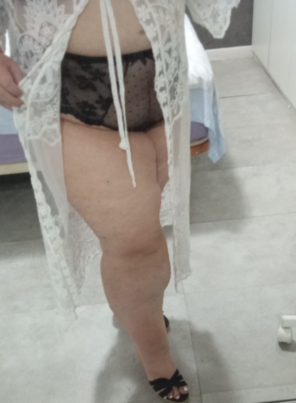 MADURITA CARIÑOSA AGRADABLE INDEPENDIENTE