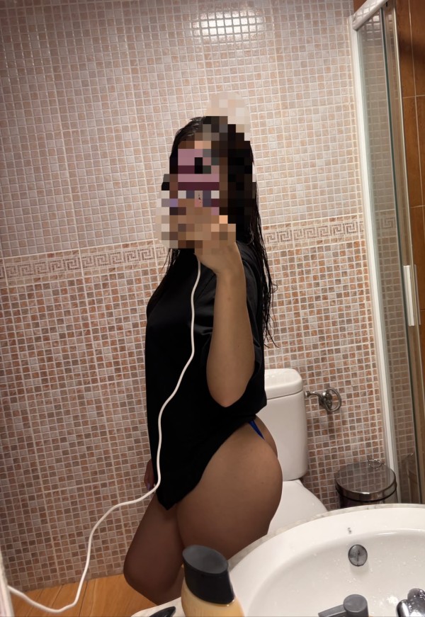 JOVENCITA FOTOS REALES AMORES. ISLA CHICA