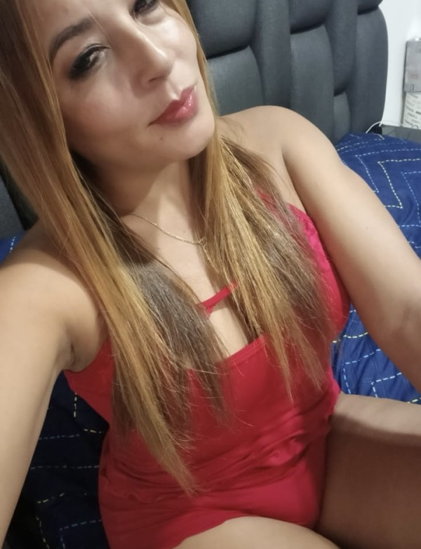NOVEDAD SOFÍA AHORA MISMO DISPONIBLE EN GRANADA