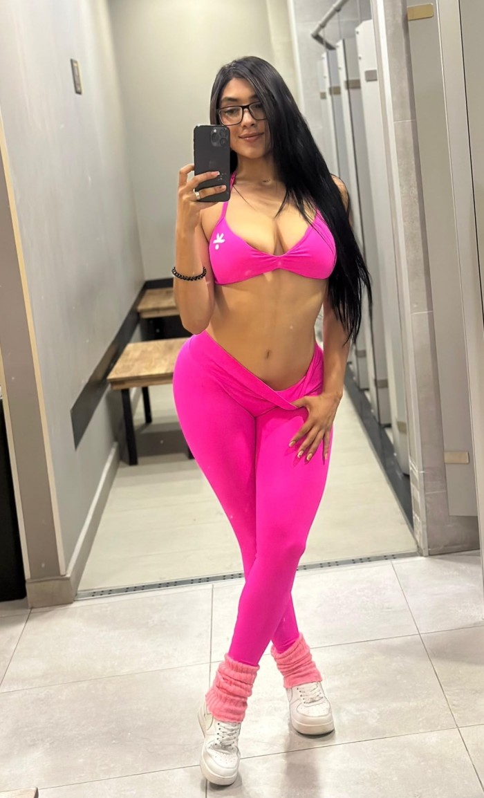 POR LA FLORIDA – COLOMBIANA DE LUJO JUGUETONA Y ARDIENTE