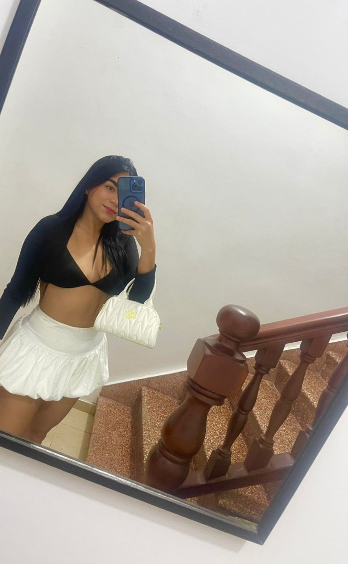 Una chavala muy cachonda ANDREA