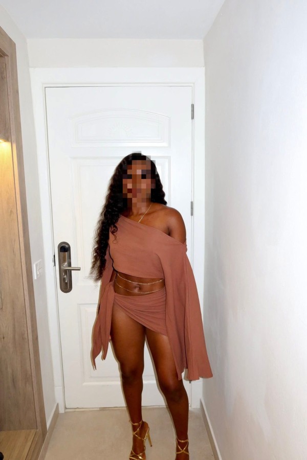 PROVOCATIVA SENSUAL ARDIENTE EN AV ANDALUCIA