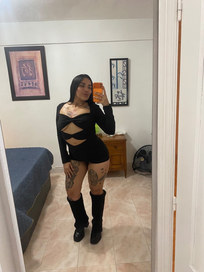 ESTUPENDA FIESTERA FOGOSA TENTACIÓN UNICA DIOSA ARDIENTE PARA TI