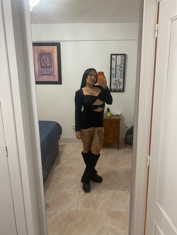 ESTUPENDA FIESTERA FOGOSA TENTACIÓN UNICA DIOSA ARDIENTE PARA TI