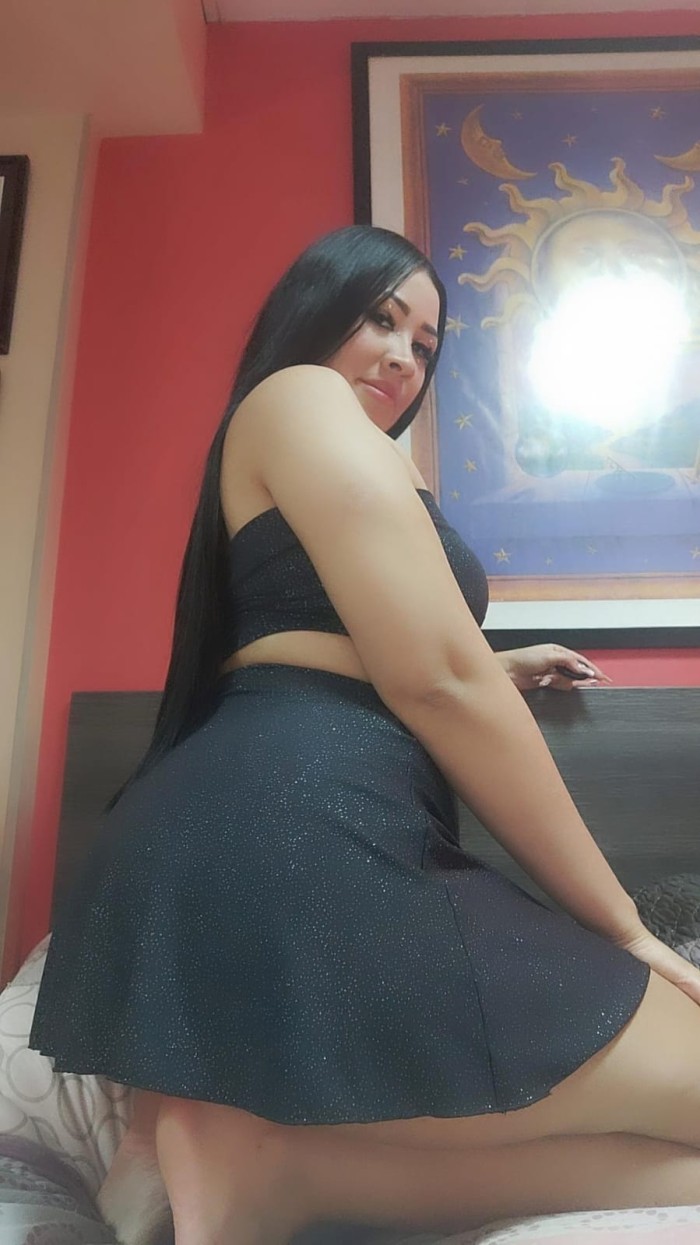 RICAS CURVAS, FRANCES EXQUISITO VEN A VERME