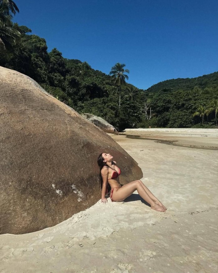 ARDIENTE SENSUAL APASIONADA BOMBA DE SEXO