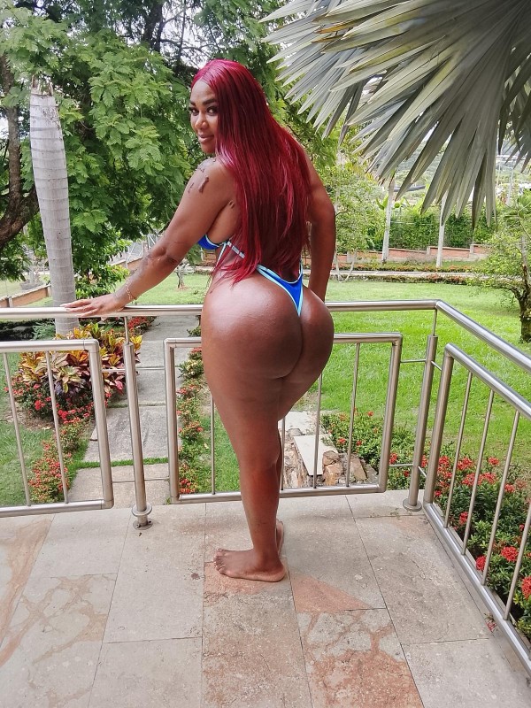 Noveda jovensita chochito apretadito y dispuesta a darte placer