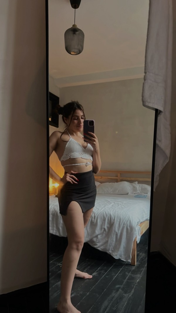 CAROLINA,AUTÉNTICO CAPRICHO,FOLLO BIEN RICO..
