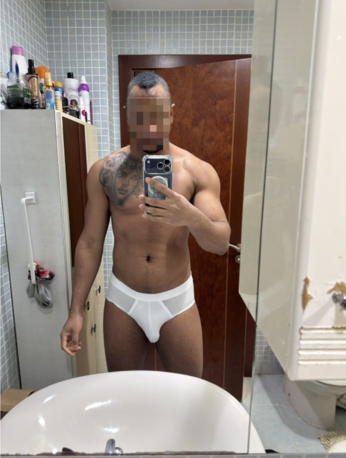 JAN colombiano pollon