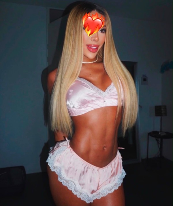 GIANNA SEXO DURO NOVEDAD OVIEDO 24/7