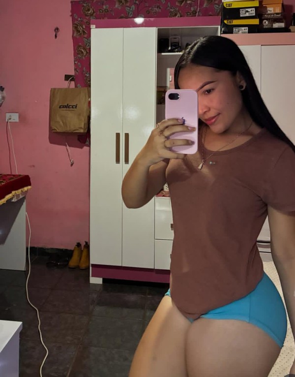 NOVEDAD SOFIA EN VINAROS! FIESTERA MORBOSA JOVENCITA CACHONDA Y DISCRETA