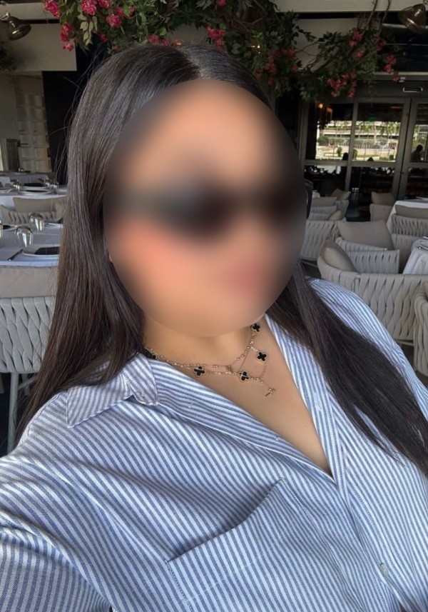 612406255 una bella  y atenta Mujer de alto nivel