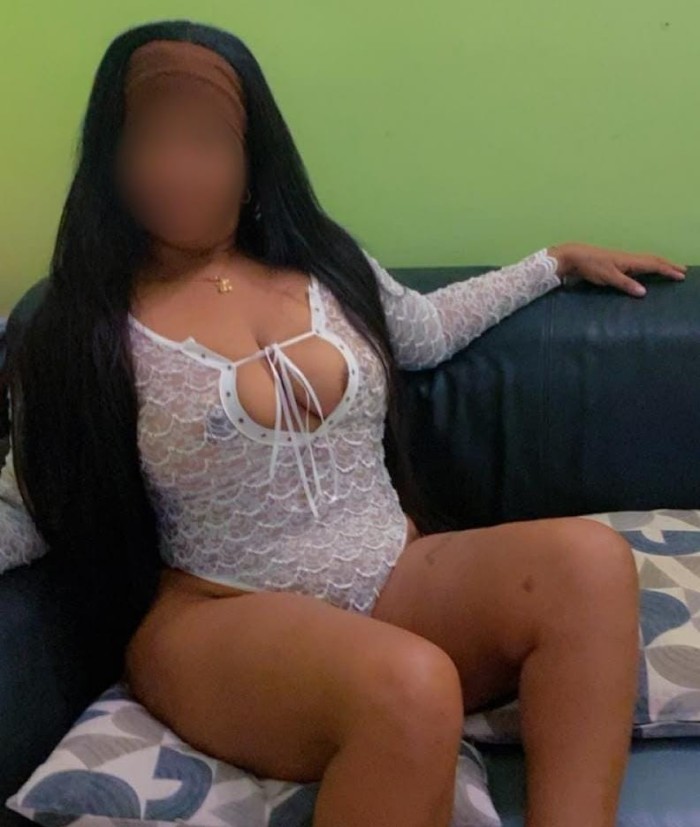 DISPUESTA ENTREGADA LUJURIOSA CACHONDA COMPLACIENTE