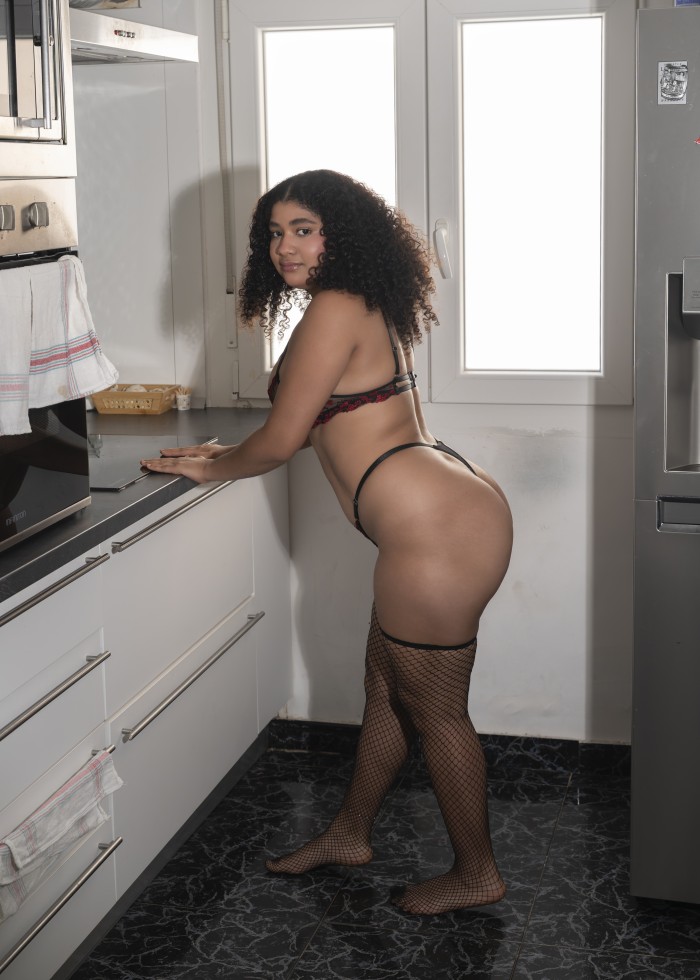 Jovencita curvy sexy en tu ciudad. Te espero