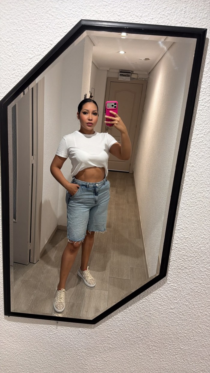 MORENA PRECIOSA, EN BUSCA DE AUTENTICOS HOMBRES