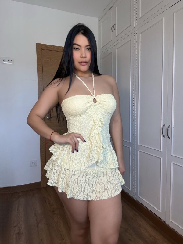 NIkol 23 años JOVENCITA FIESTERA COMPLACIENTE 100% real sin engaño