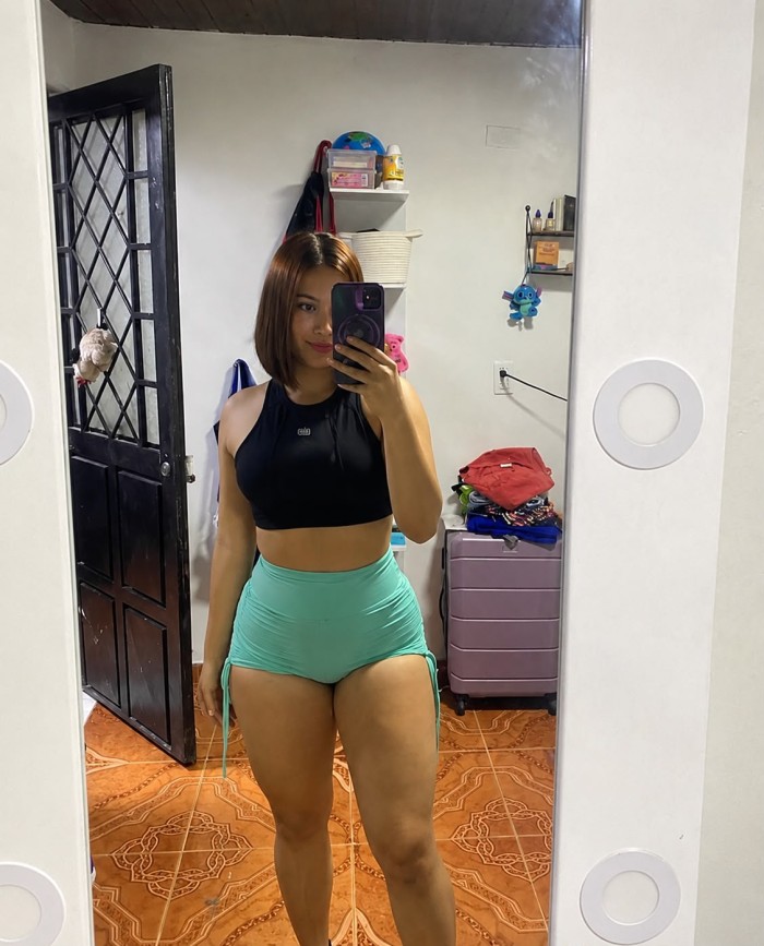 HERMOSA DELICIOSA MUY IMPLICADA CON GANAS DE TODO