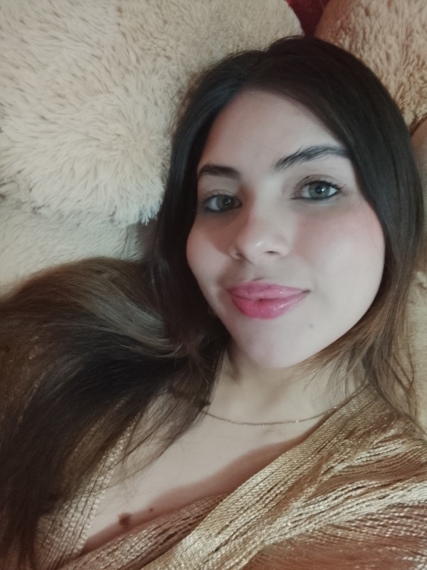 Jovencita recién llegada a Sevilla por primera vez